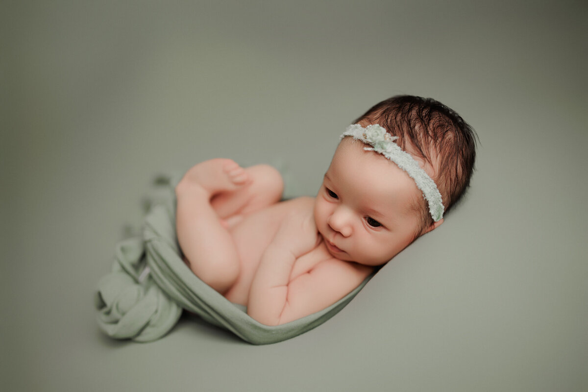 best newborn photography near me, NW Arkansas newborn portrait studio