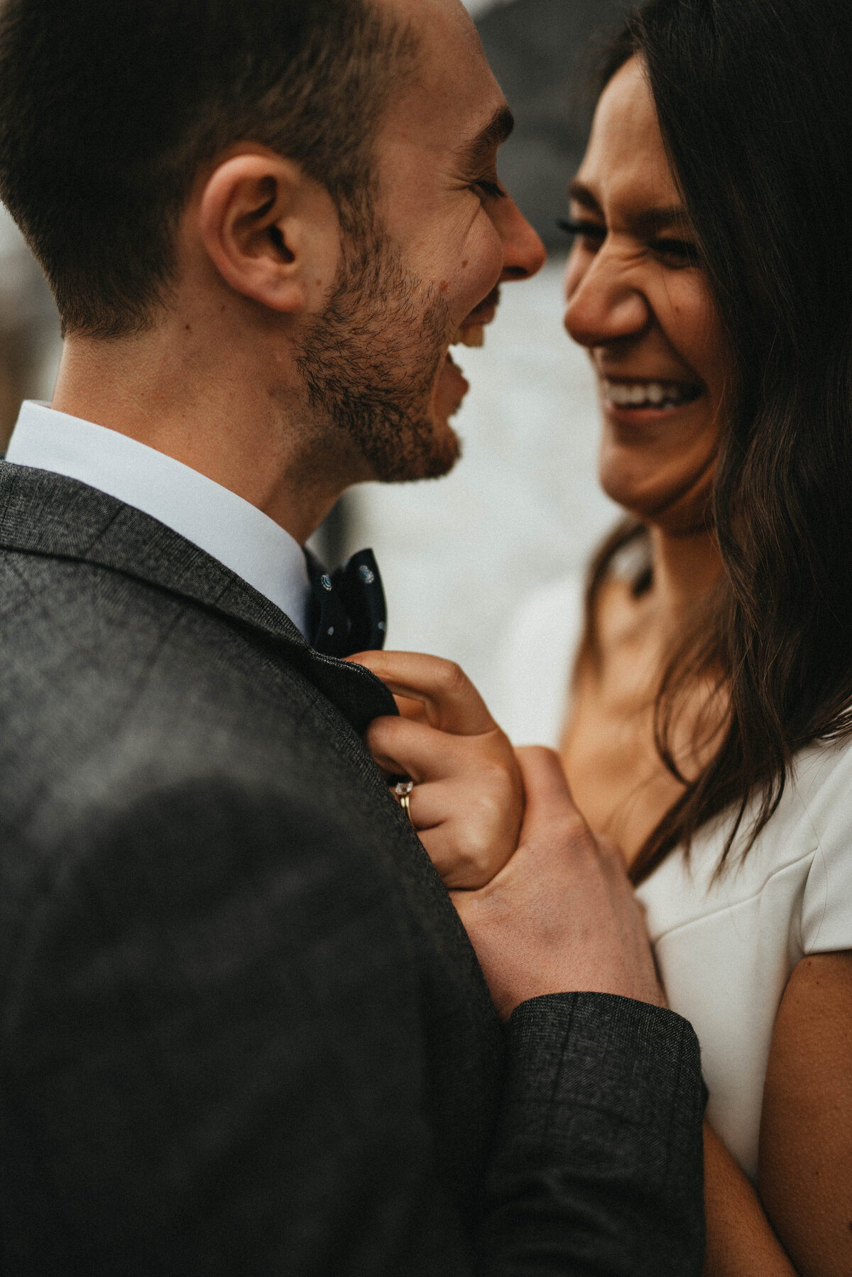 Revel Ash Studio - Winter Wedding - Classic Contemporary-5