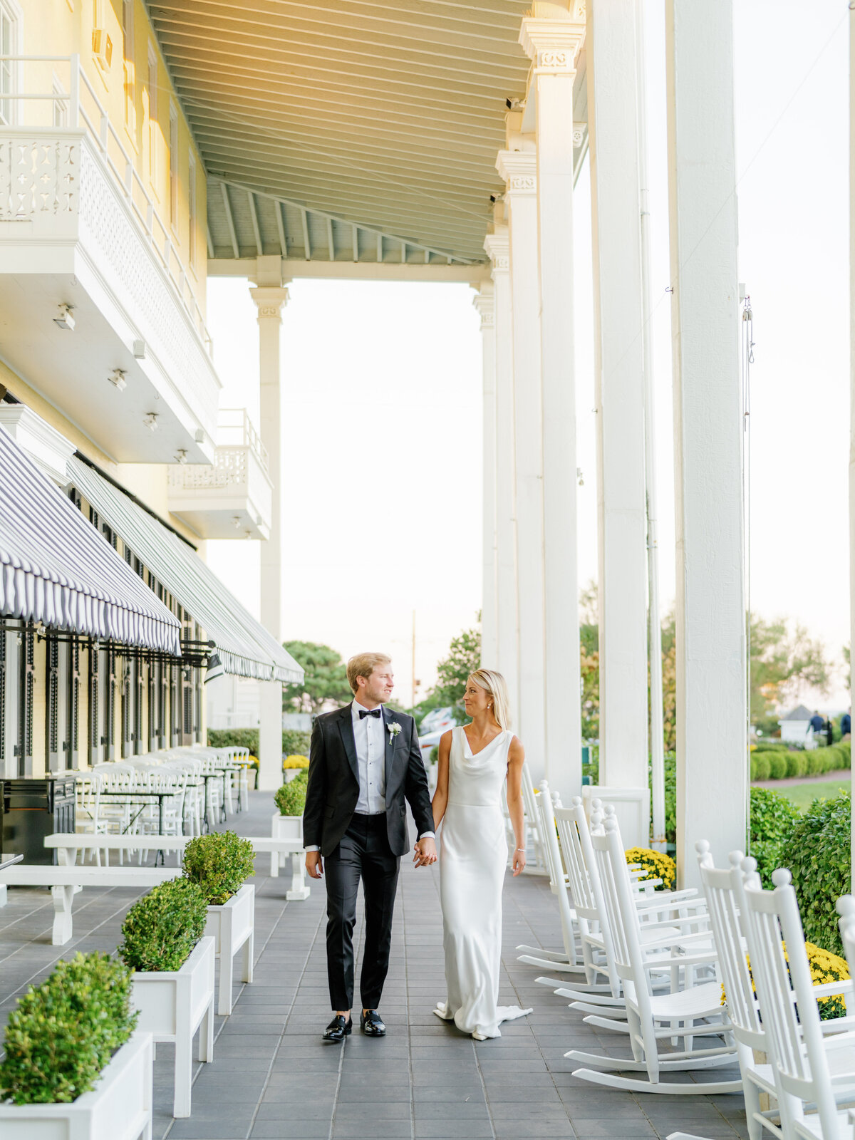 Soeurette and Matt by Magdalena Studios - 854