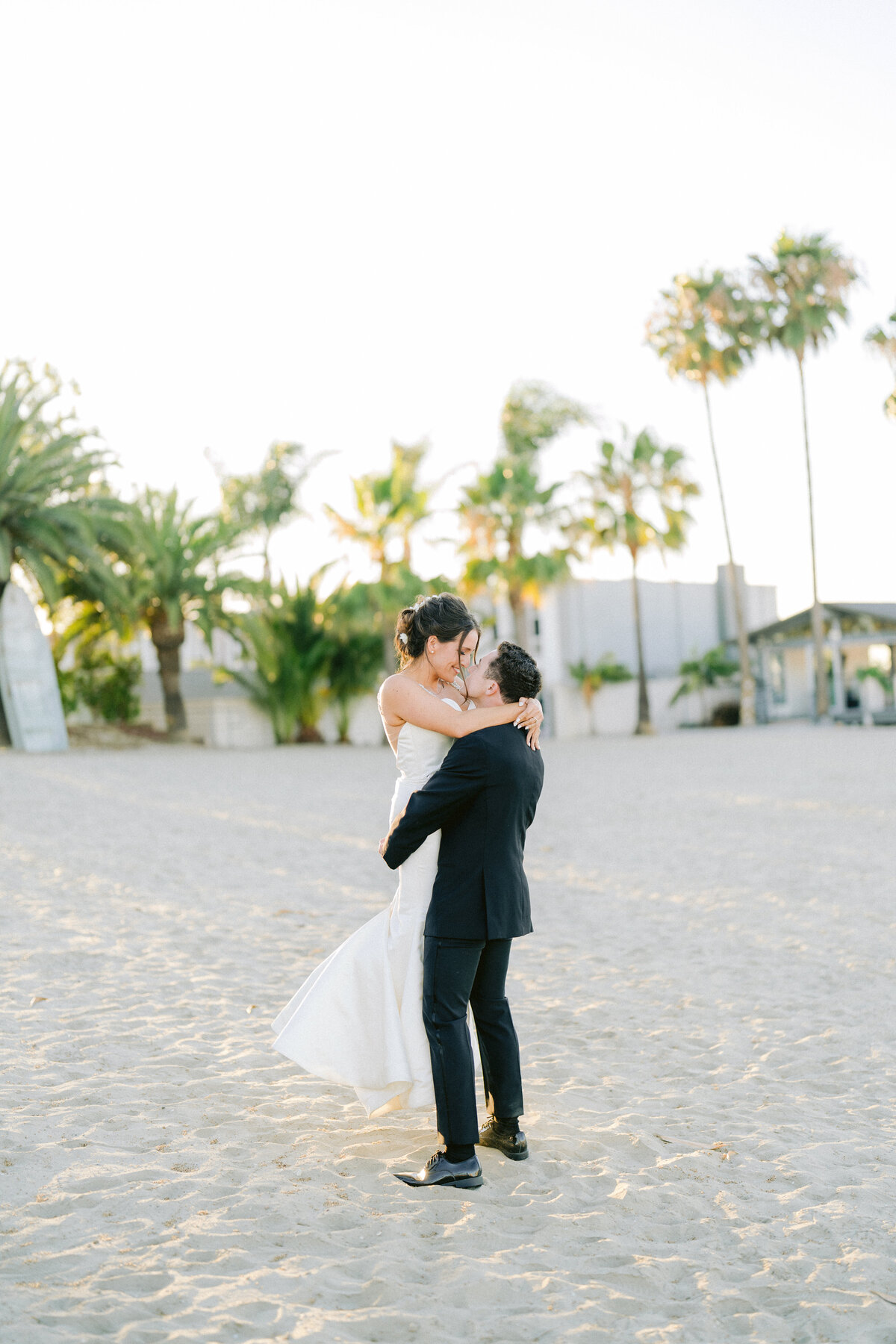 Huntington Beach, California Destination Wedding - Hunter Hennes Photography_0004