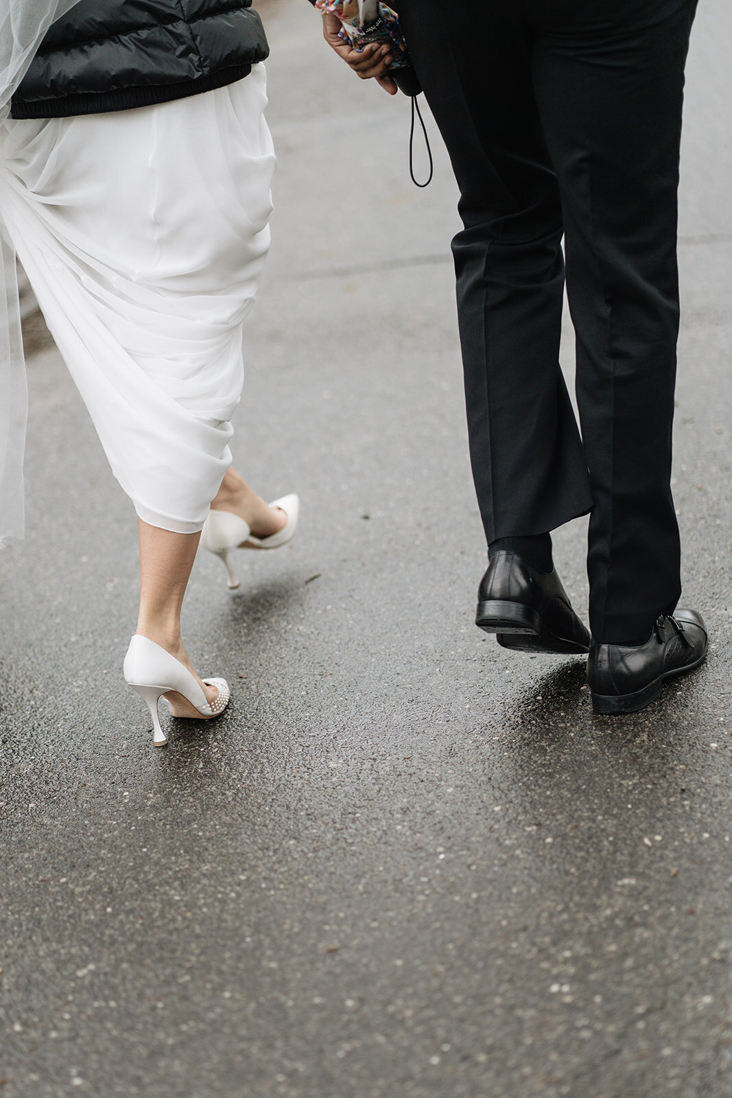 Danielle-Aisling_New_York_City_Central_Park_Boathouse_Wedding-31
