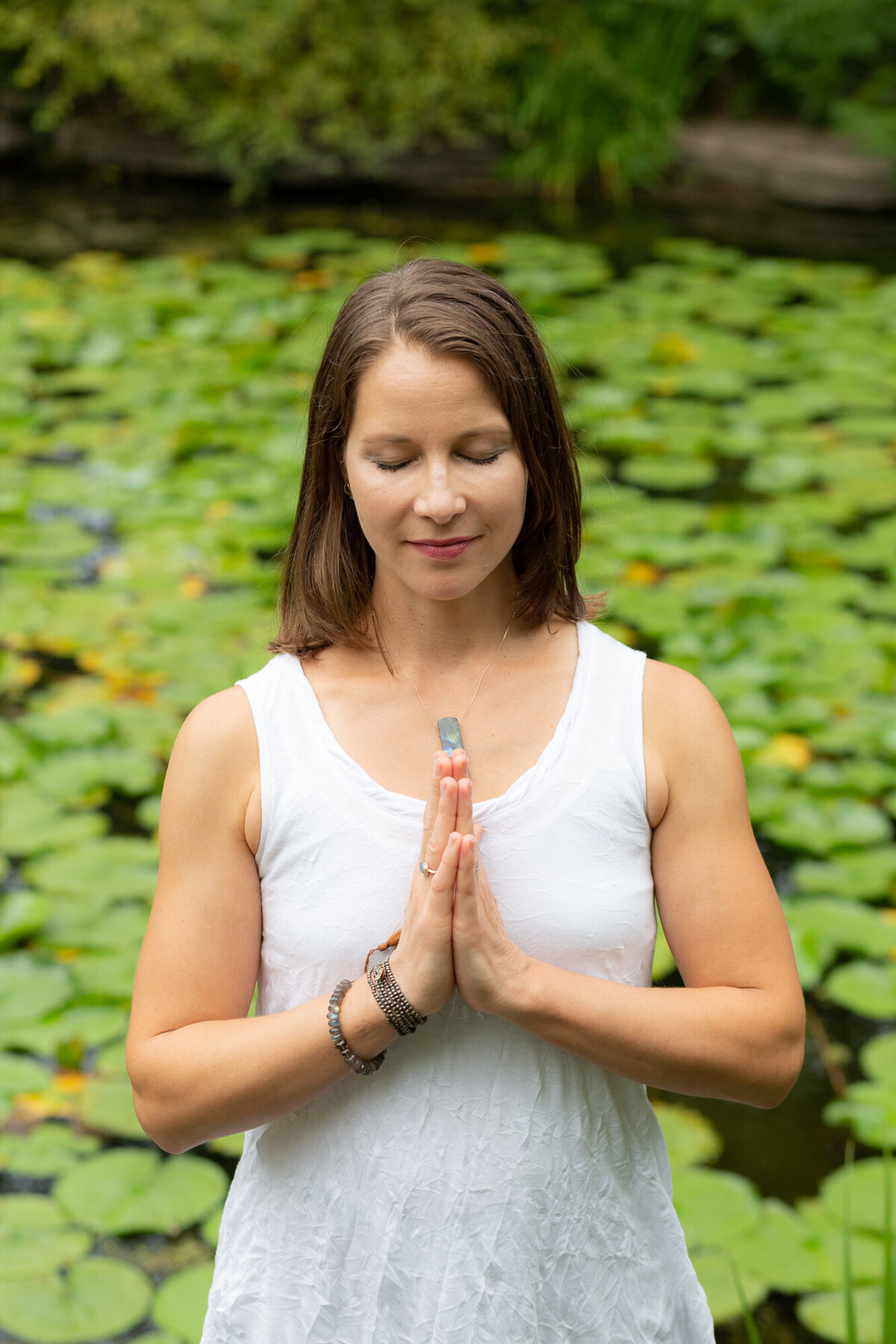 Lindsay-Yoga-Meditation-Teacher-Brand-Photos-Chicago-01