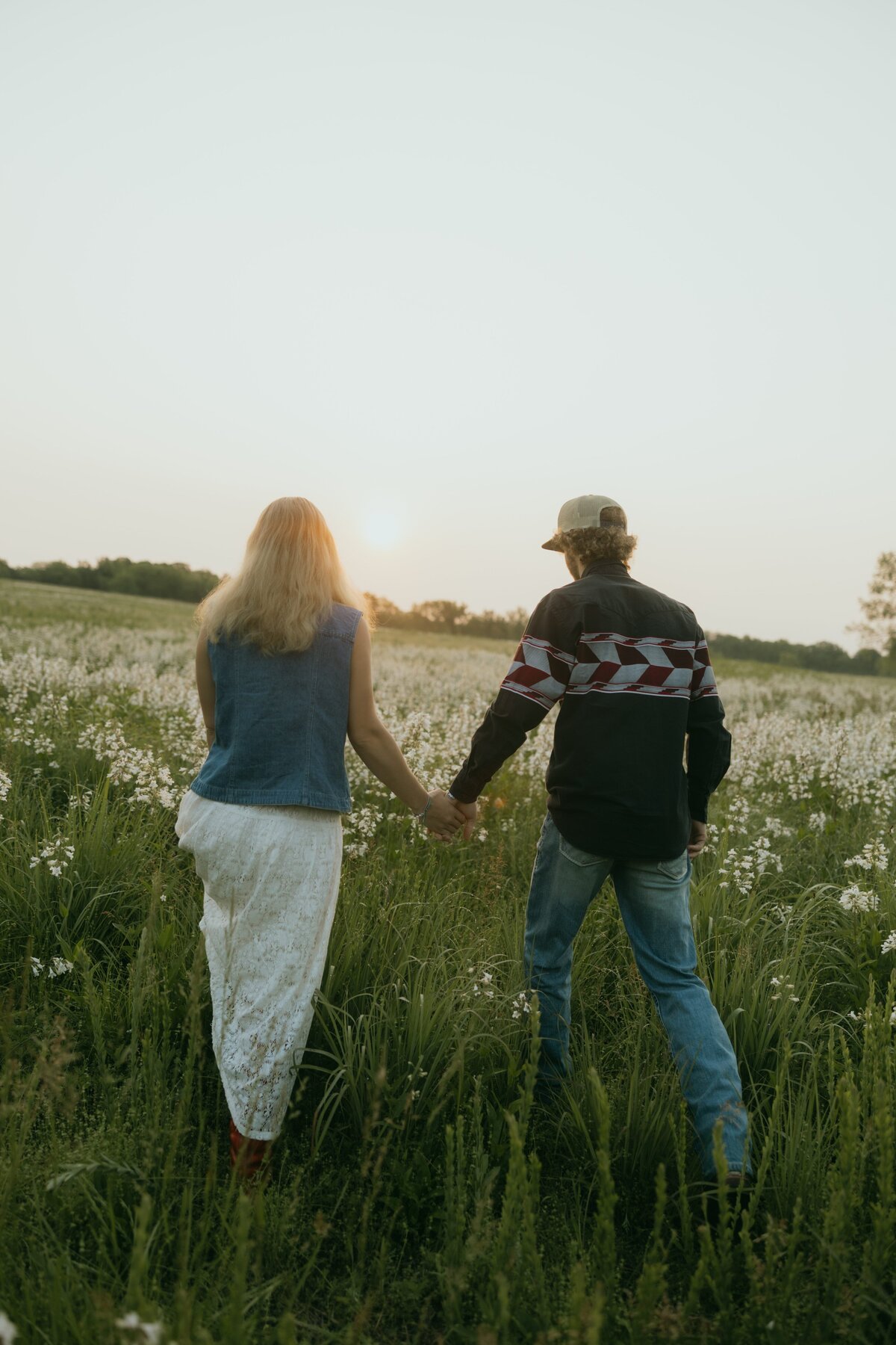 Kansas City Wedding Photographer _ Documentary wedding photographer _ KC Engagement Photographer _-18