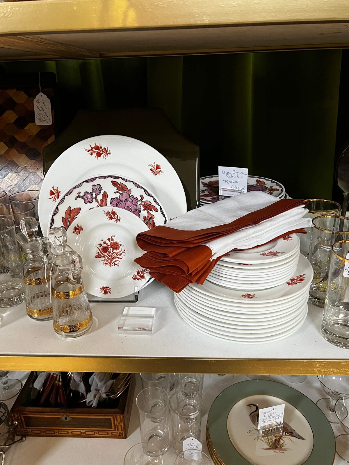 Old-Line-Markt-Poolesville-Maryland-Aix-La-Chapelle-Danielle-Couick-Ghost-Host-Magnolia-Bluebird75