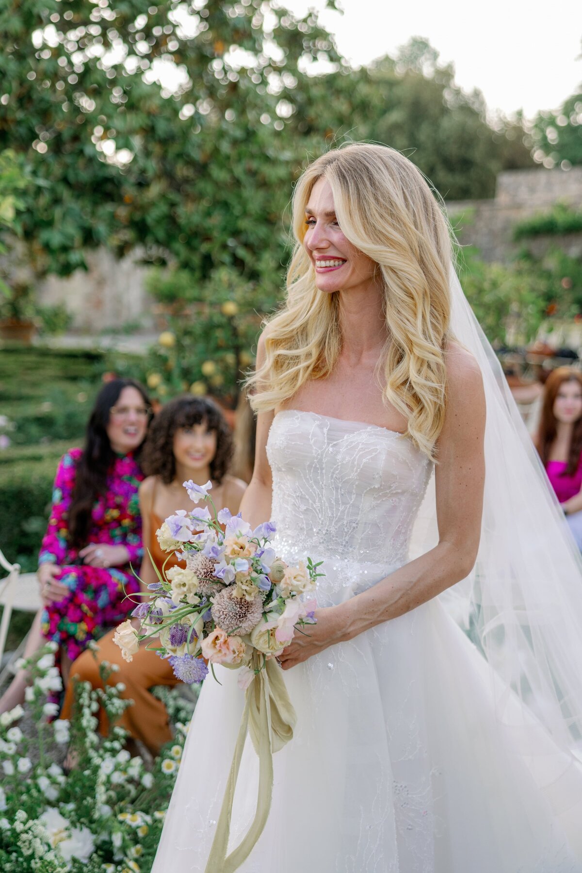 villa-corsini-florence-italy-wedding-larisa-shorina-destination-luxury-photography-233-min