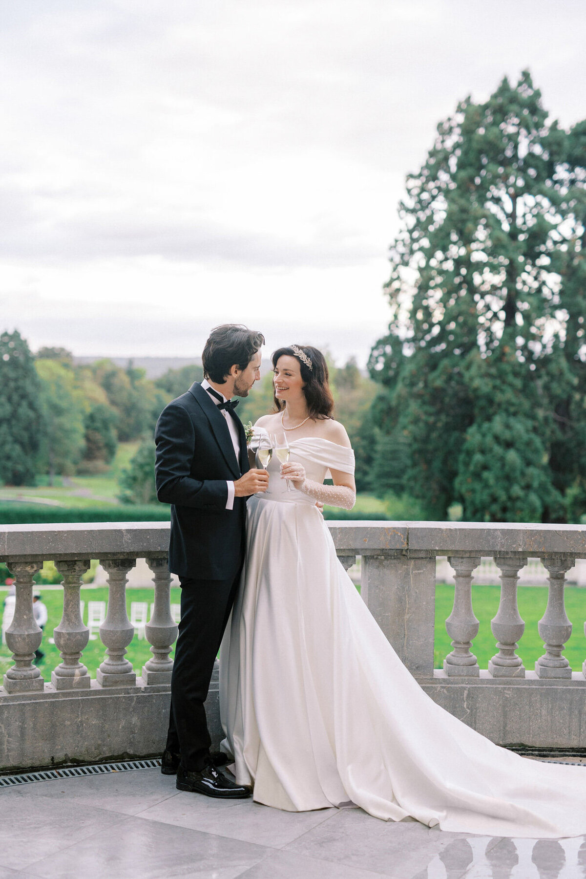 Maïlys Fortune Photography Husband Wife Wedding Weddings Photography France Switzerland Italy Timeless Dreamy Imagery Bilingual French English Destination Weddings Destination Wedding Provence French Riviera Paris Lake Como Tuscany123