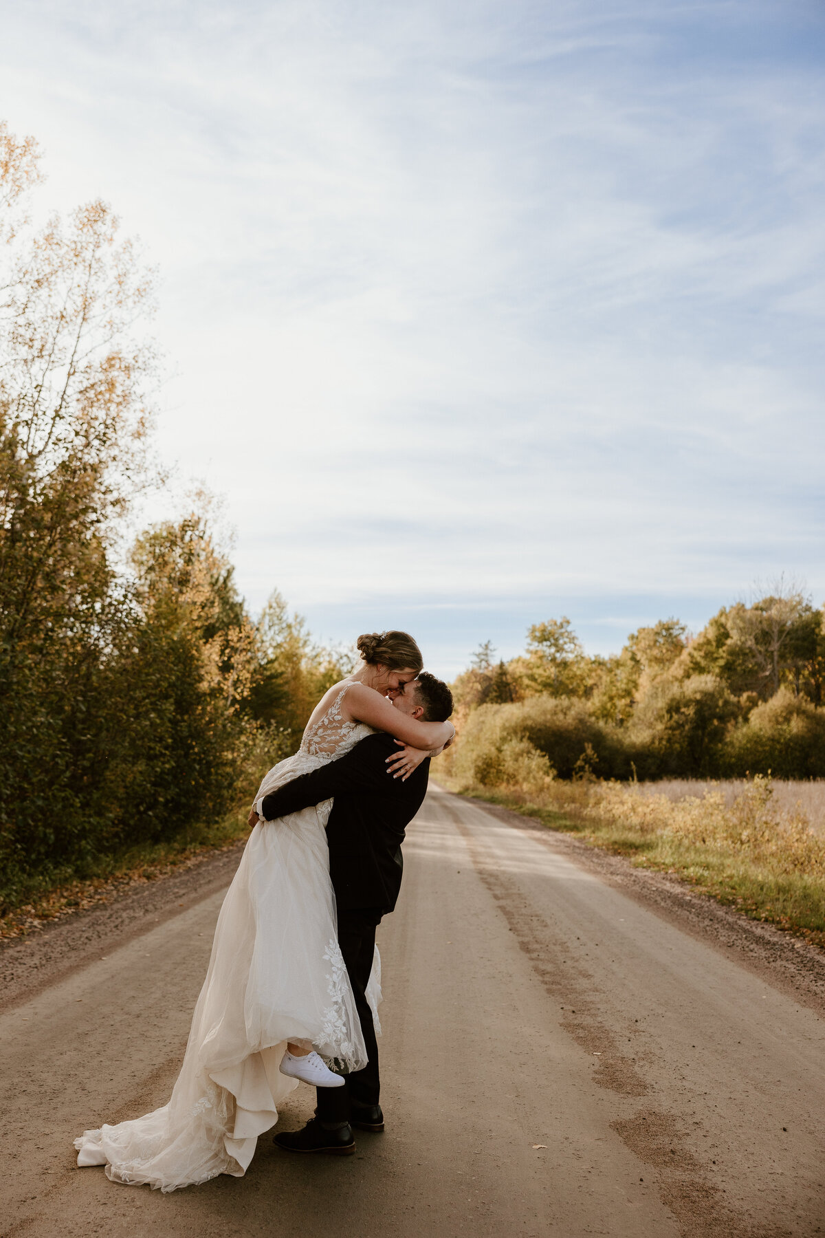 akp_emily+chris-wedding_400