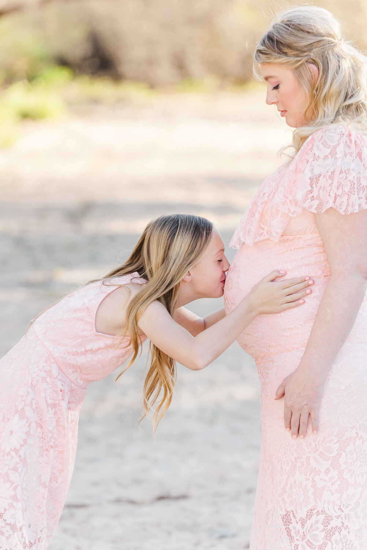 MATERNITY031222-28