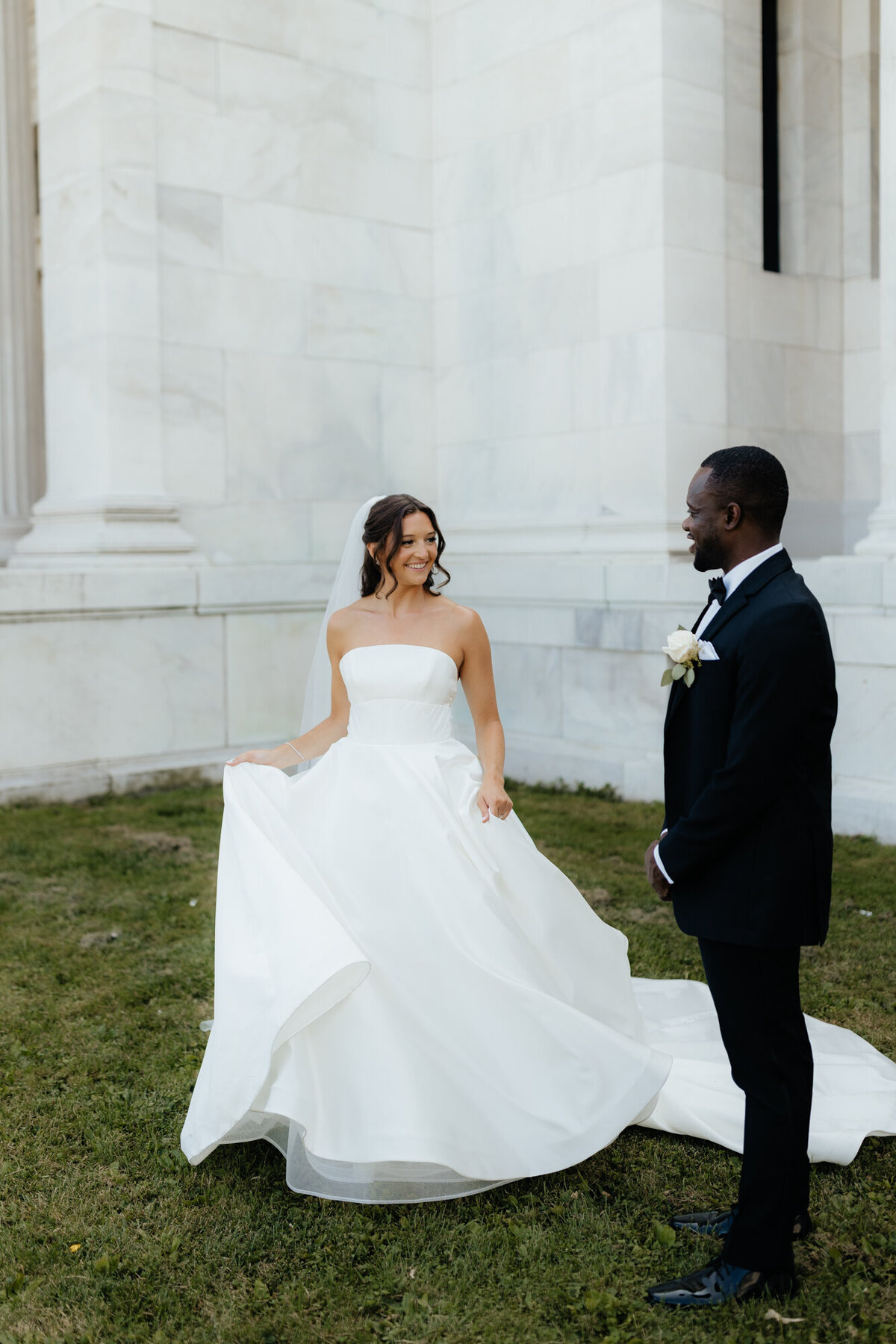 Downtown-Buffalo-500-Pearl-Classic-Wedding-60