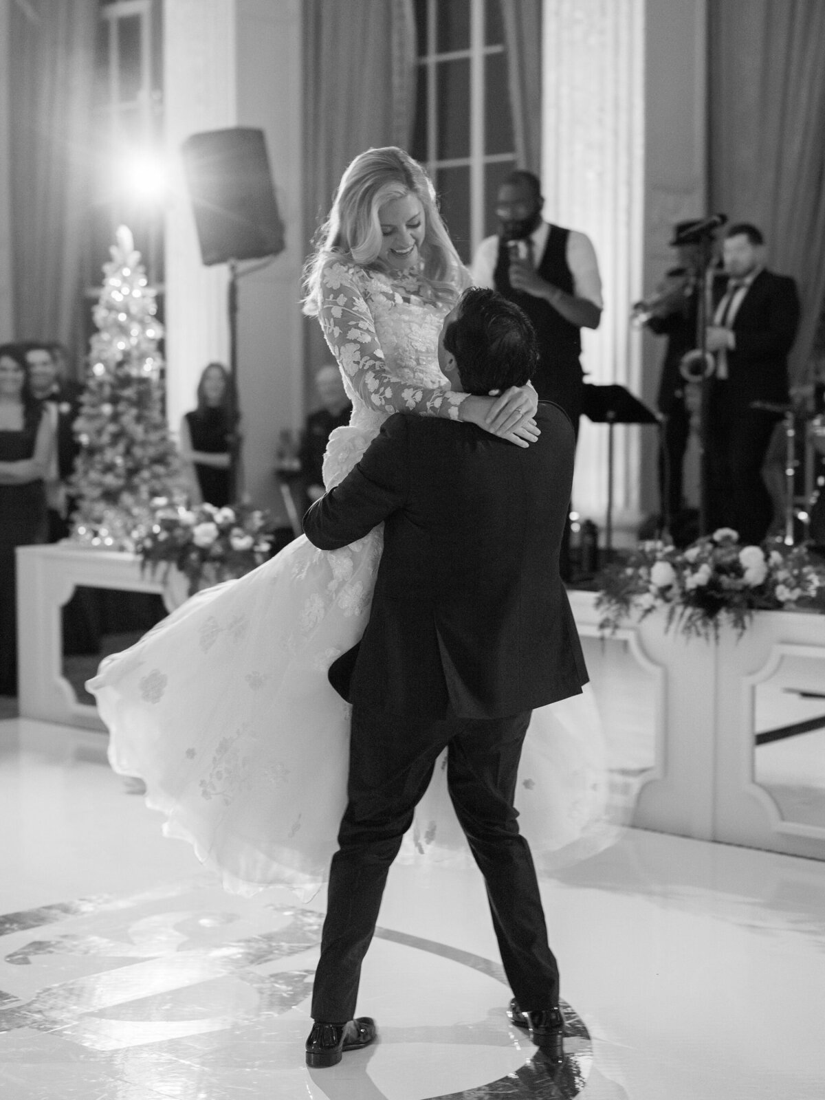 sarahharvey_ditostoweddingpreview414509