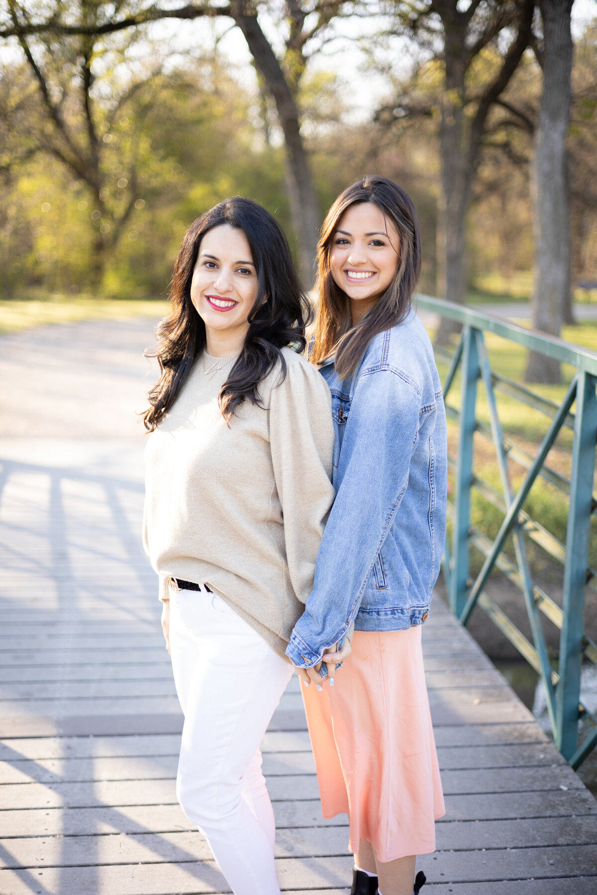 Nadia + Victoria-8