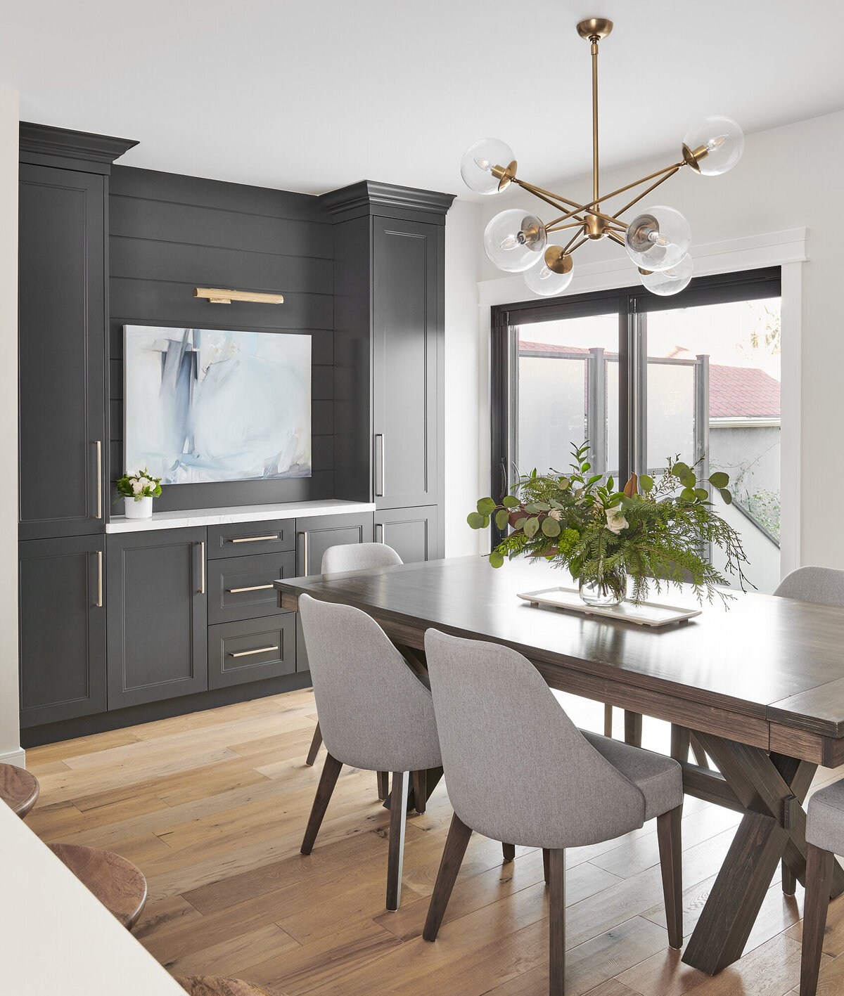 mississauga-interior-design-dining-oakwood-project-1