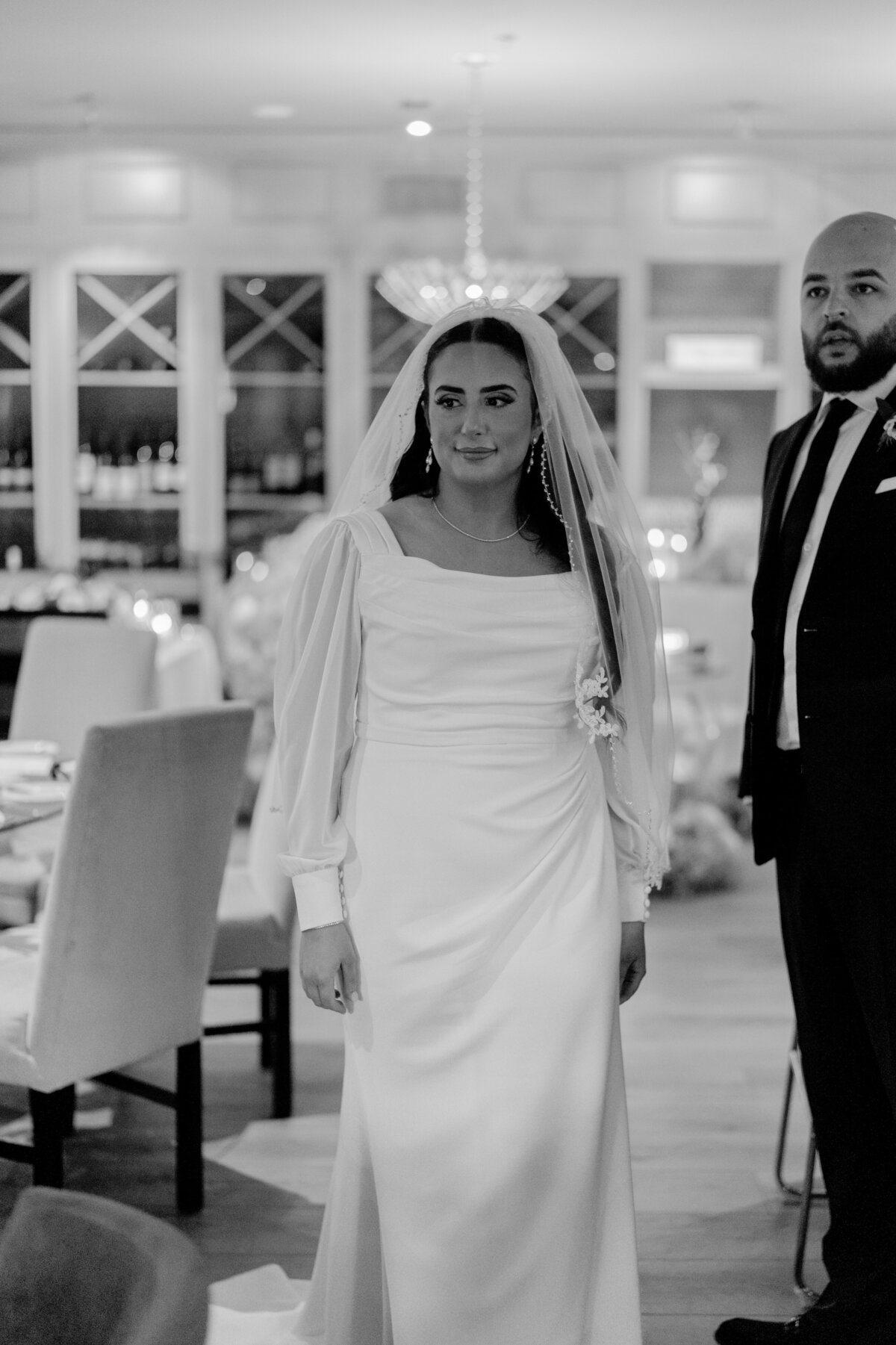0683 Restaurant 18 Wedding Ottawa - Daniel and Celine - Photography by Emma