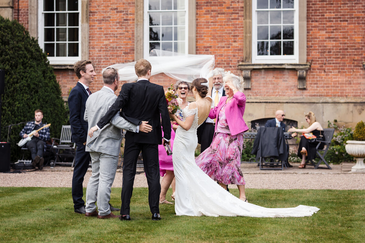 colourful-davenport-house-wedding-photography-695
