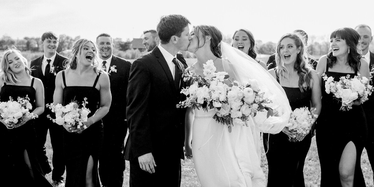 love_tree_studios_wedding_coopers_ridge_ruffel_576