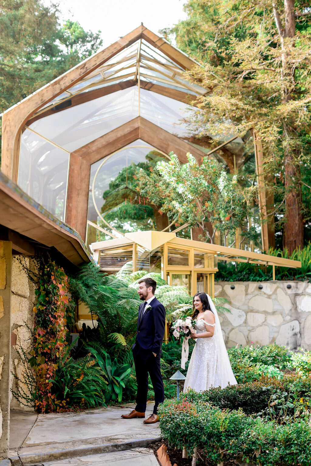first-look-wayfarer-chapel-wedding-california-sarah-block-photography-2