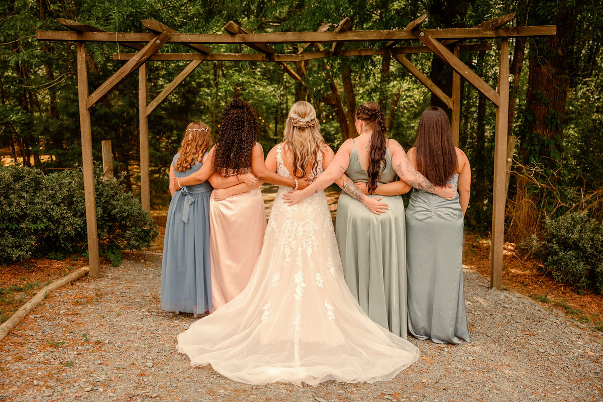 Golden Clover - The Paynes - Bridal Party Portraits-62 copy