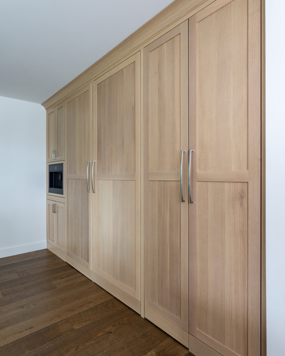 KatCo_Interiors-LakeHouse-Kitchen-12
