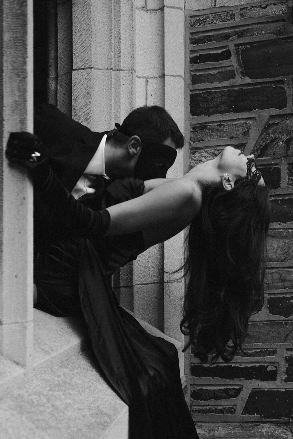 Documentary Style Intimate Wedding Photographer30