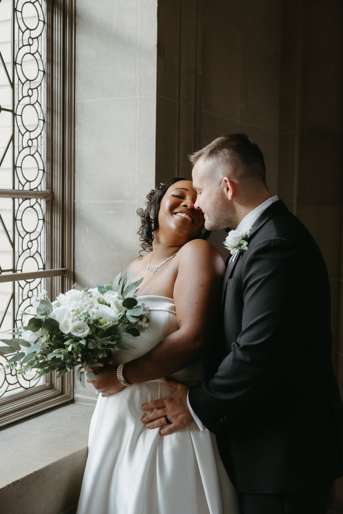 skyler-maire-photography-san-francisco-city-hall-wedding-28