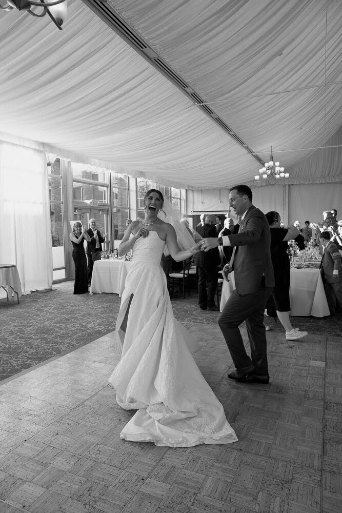 Nichole-Babiez-Photography-wedding-photographer-lincolnshire-marriott-forest-preserve-modern-elegant-whimsical-luxury-editorial-destination-51
