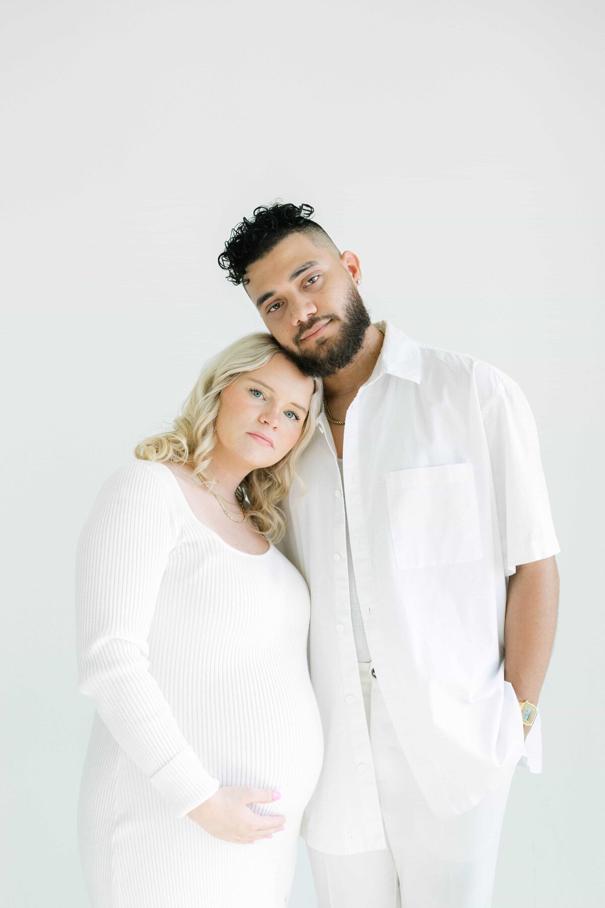 Sophisticated maternity photoshoot at Superb Studio, Houston