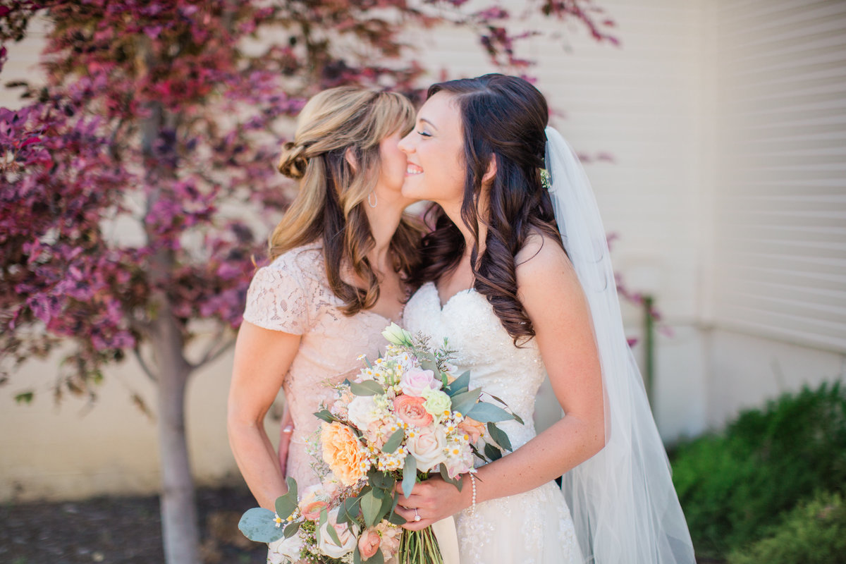 Carissa and Tyler Sneak Peek | California Wedding Photographer | Katie Schoepflin Photography 2018.3
