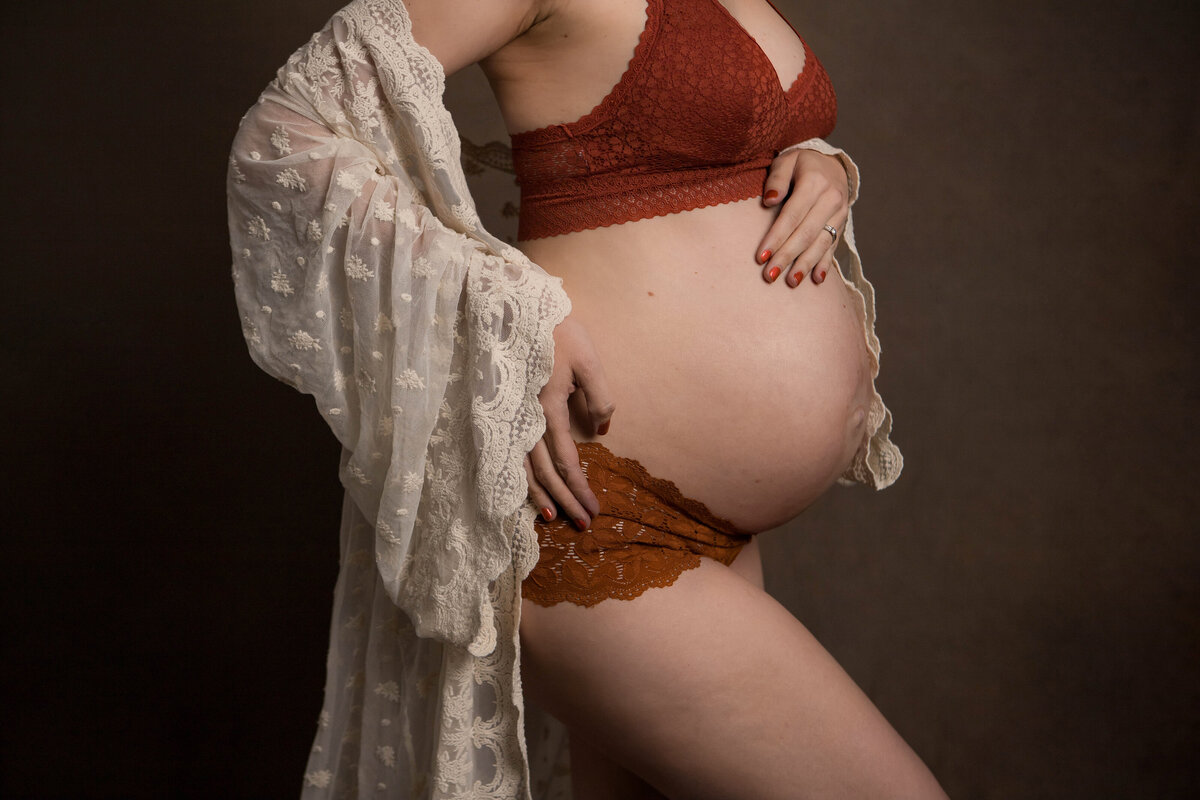 Charlotte Boho Maternity Photographer