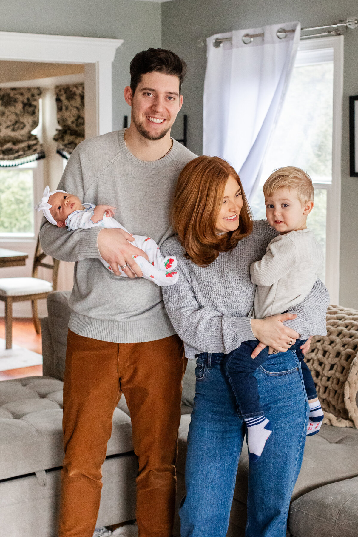 joy-jelinek-newborn-sneaks-2