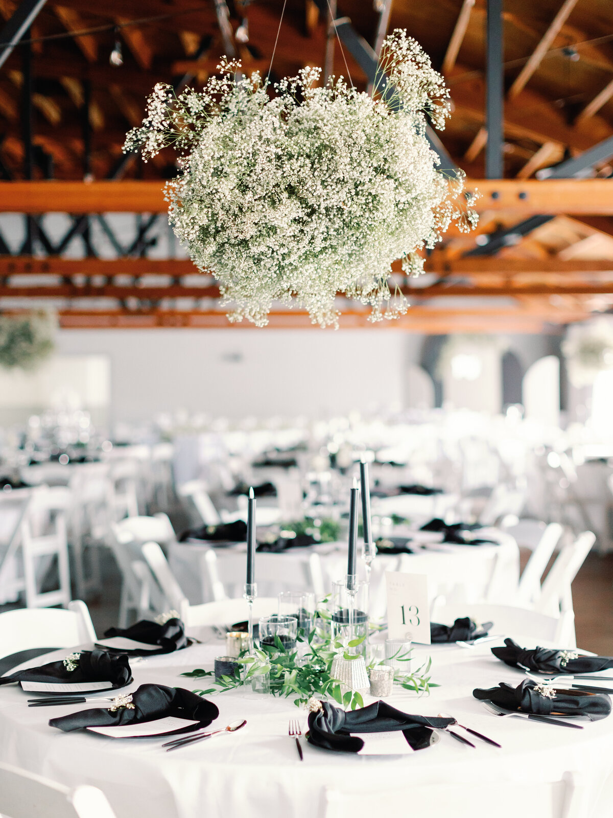 Meraki Design Wedding and Event Floral Studio Florist Wedding Flowers Full Service St. Louis Destination Luxury Floral Design Florists Designers Personal Unique Emily-Christisen-Meraki-Elder-Wedding-13
