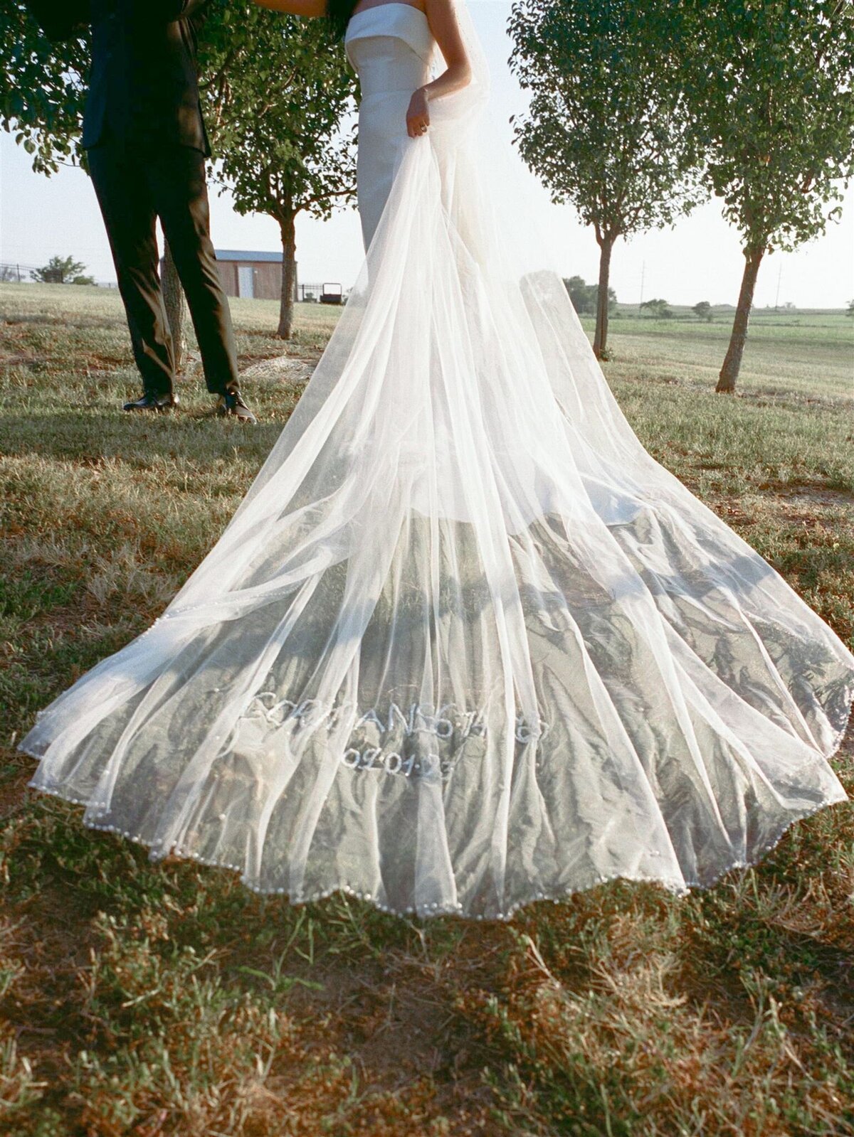 Timeless Classic Destination European Wedding Leah Gunn Photography On Film