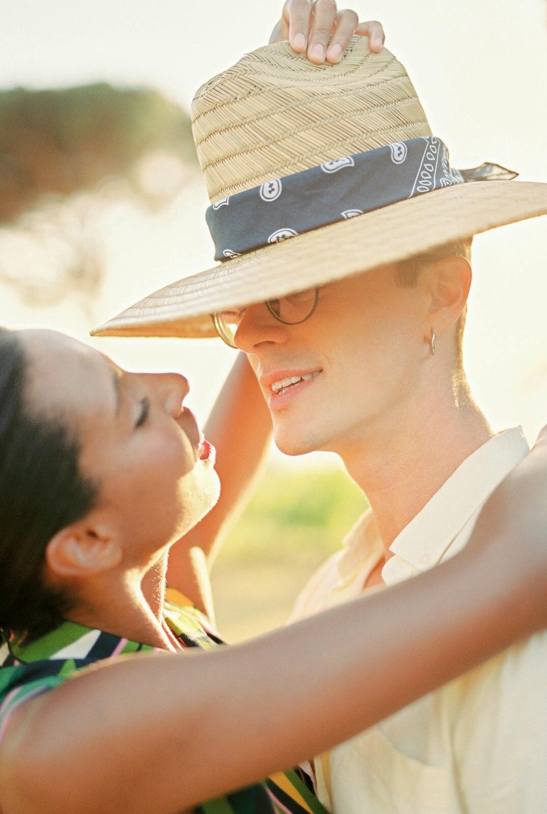 E7-Engagement-photoshoot-Marina-and-Paul-2022-06-05-2500px-1074