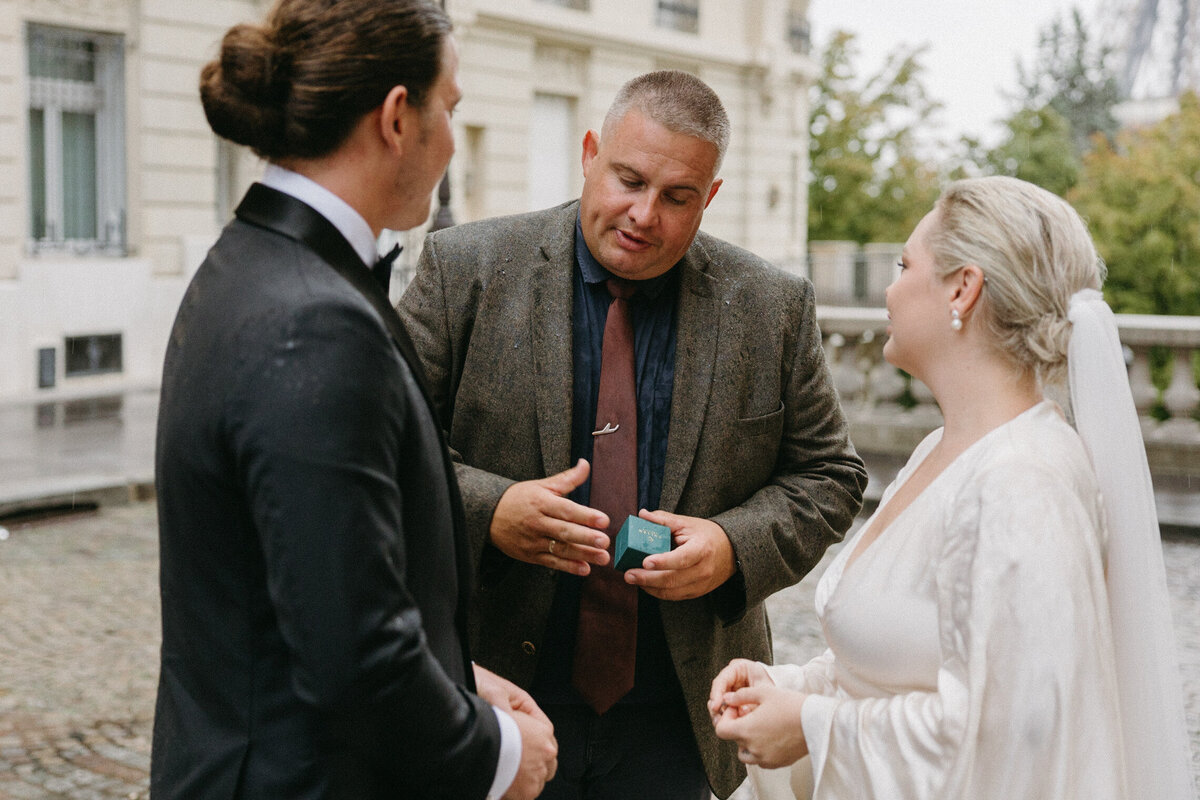 Paris-editorial-wedding-photographer-33