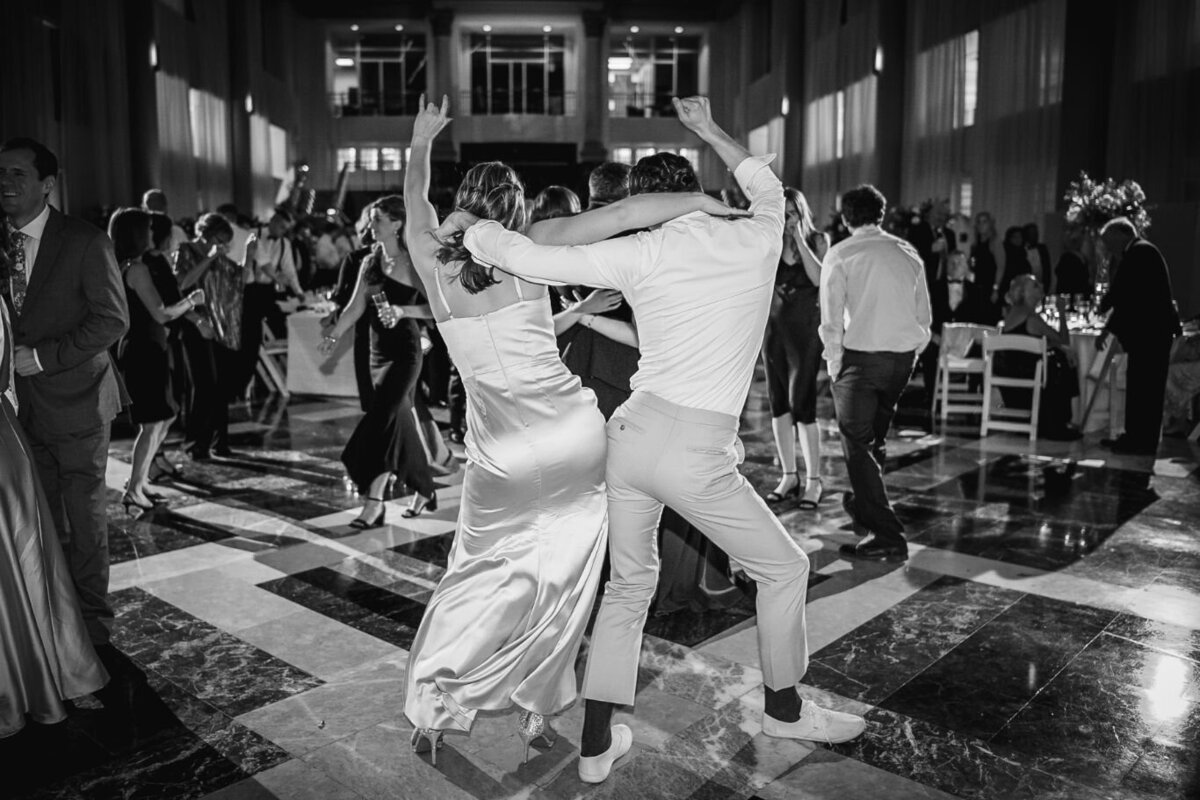 curtis-atrium-wedding-23