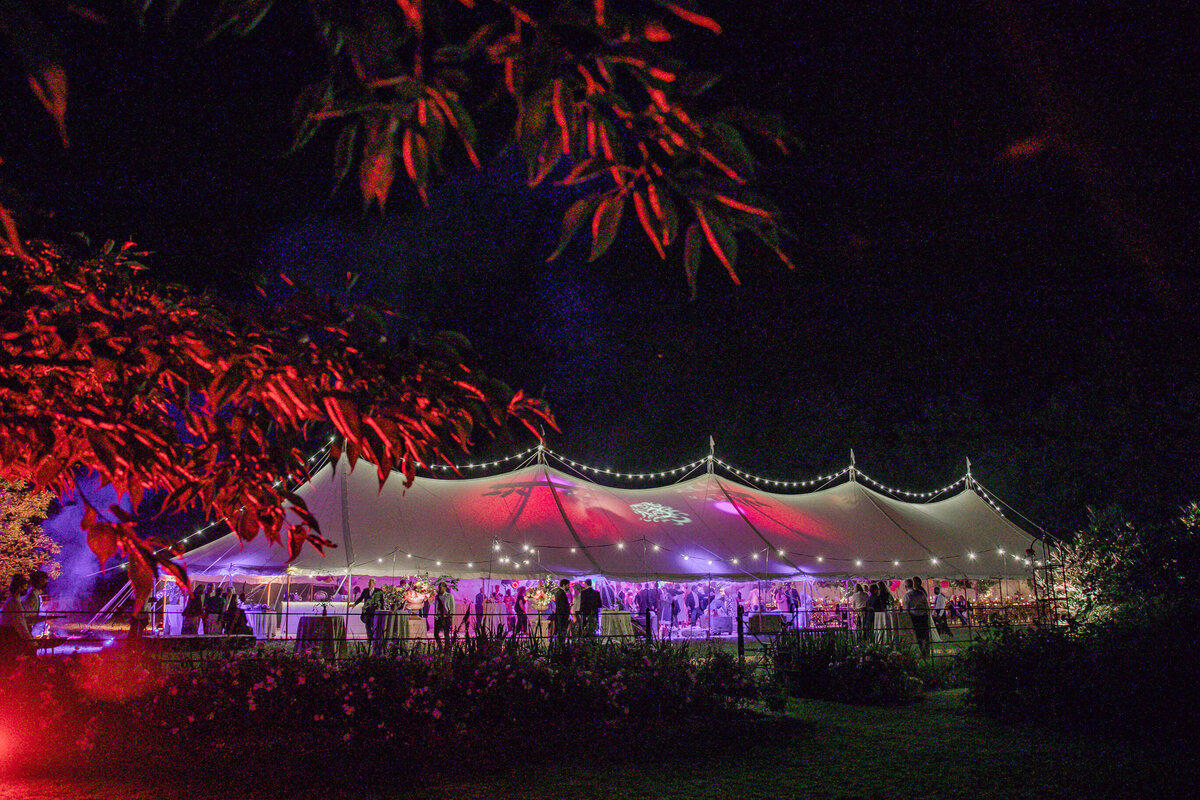 82 lighting-and-decoration-wedding-marquee