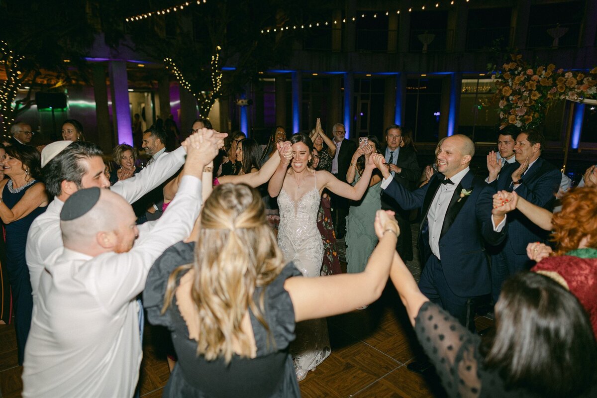 skirball-los-angeles-wedding-ally_2bjason-Diana-Lake-Photography69
