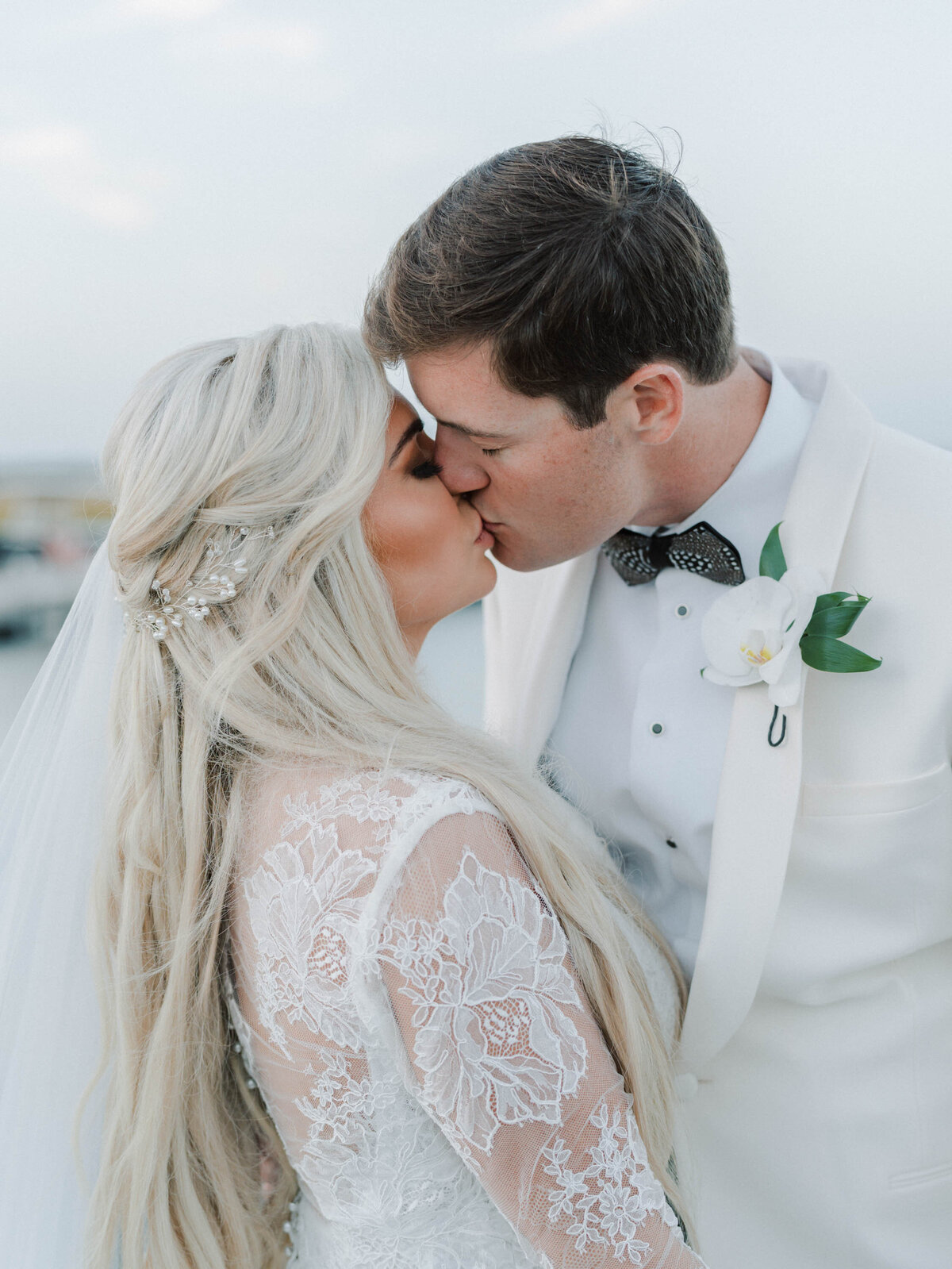 figure-eight-island-yacht-club-wedding-087