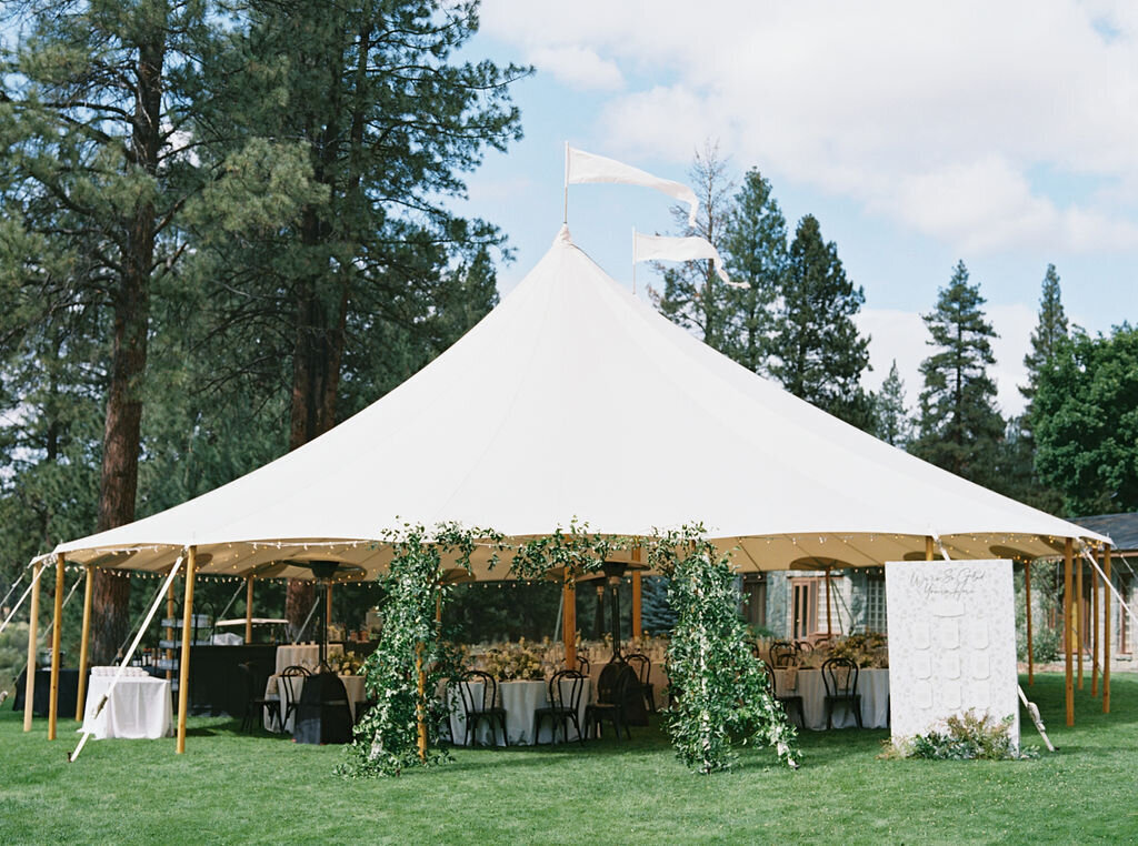 sperry-tent-wedding