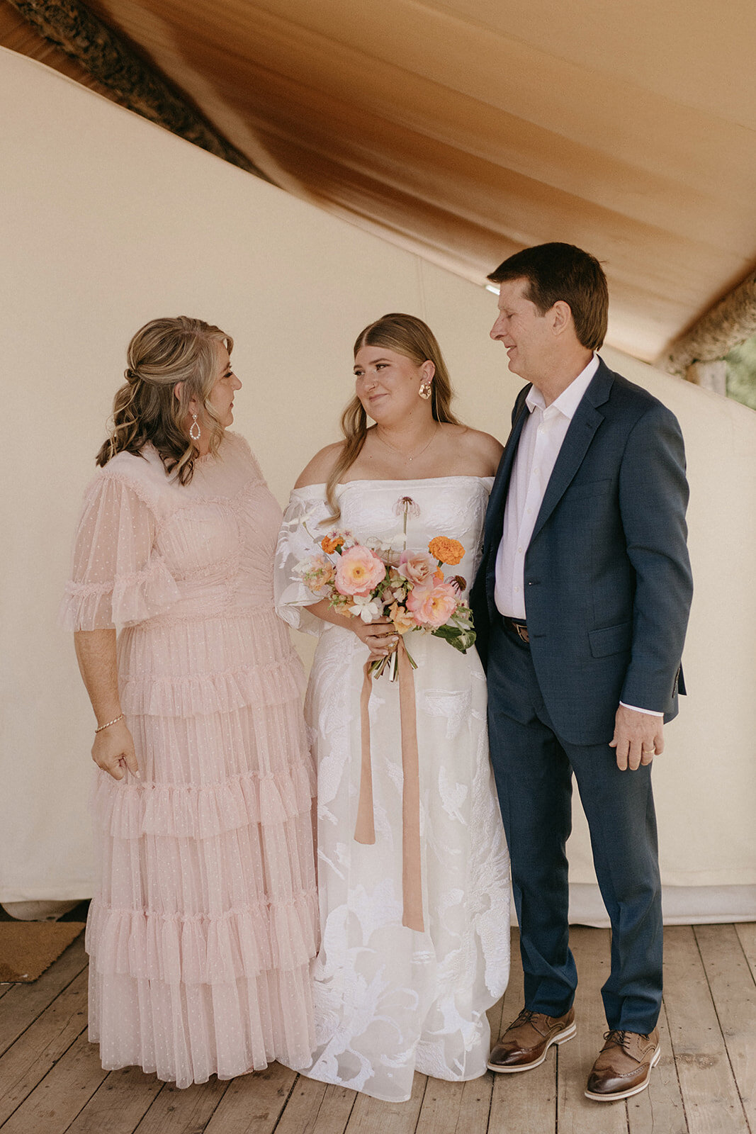 Hannah and Braeden - First Looks-22_websize