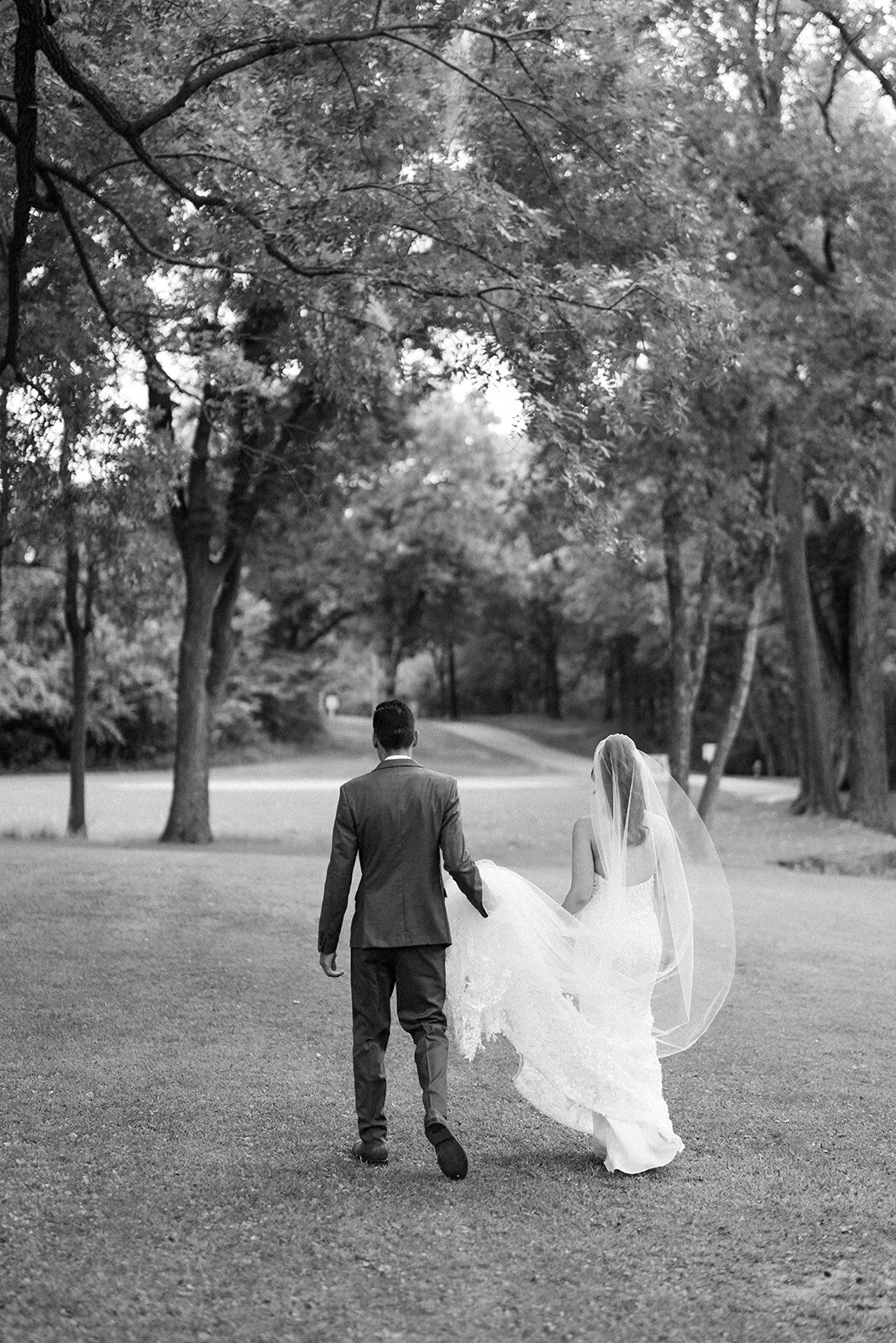 Spain Ranch Tulsa Wedding