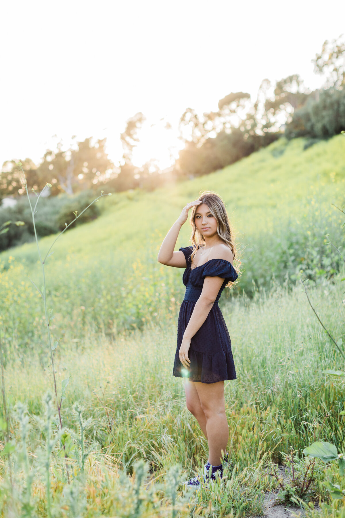 portrait-of-grad-in-los-angeles