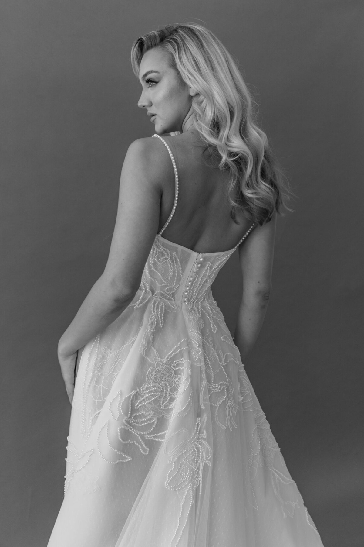 ELIZA_D2_LOOK15_6