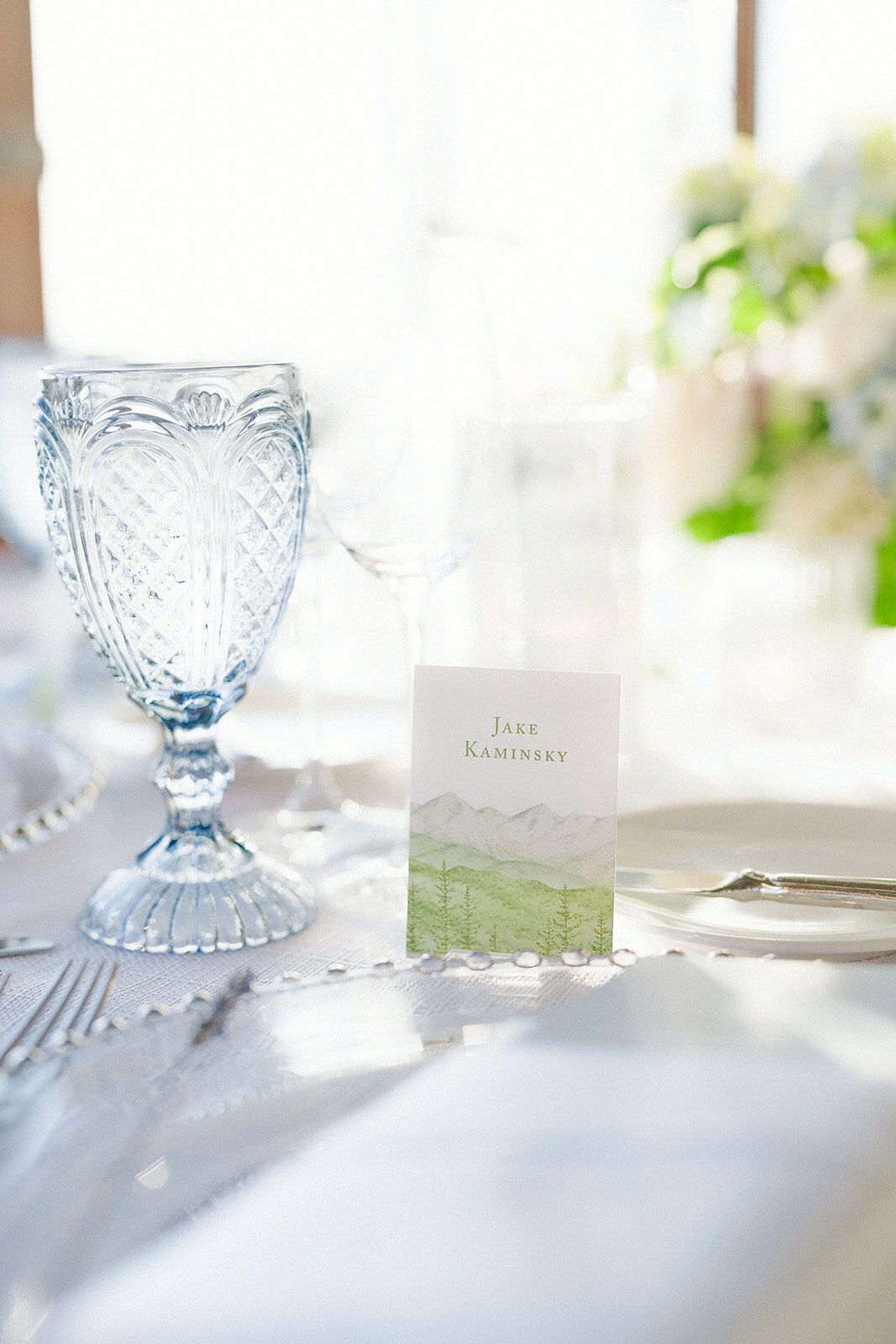 watercolor-placecard-mountain-aspen-HBICWeddings
