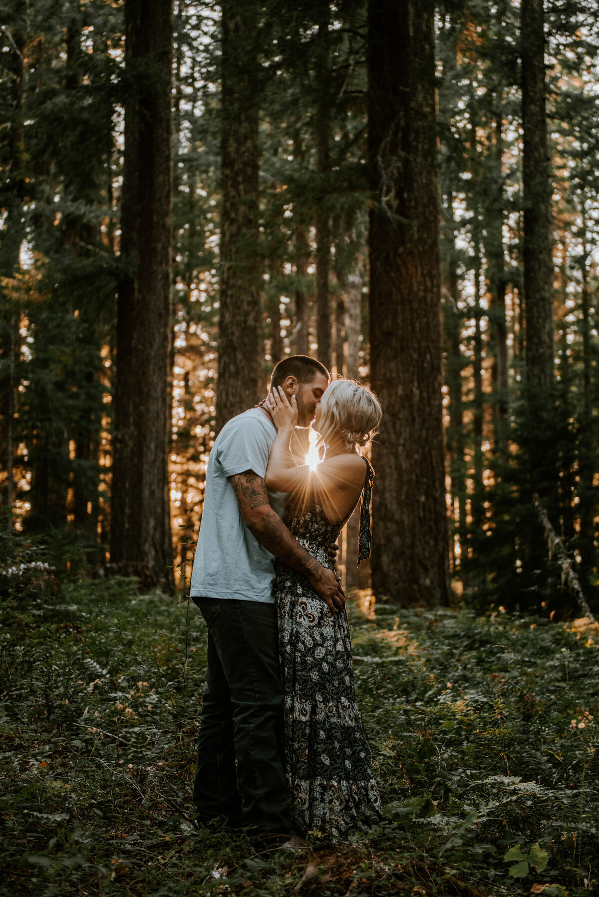 sahalie-falls-oregon-engagement-elopement-photographer-central-waterfall-bend-forest-old-growth-6912