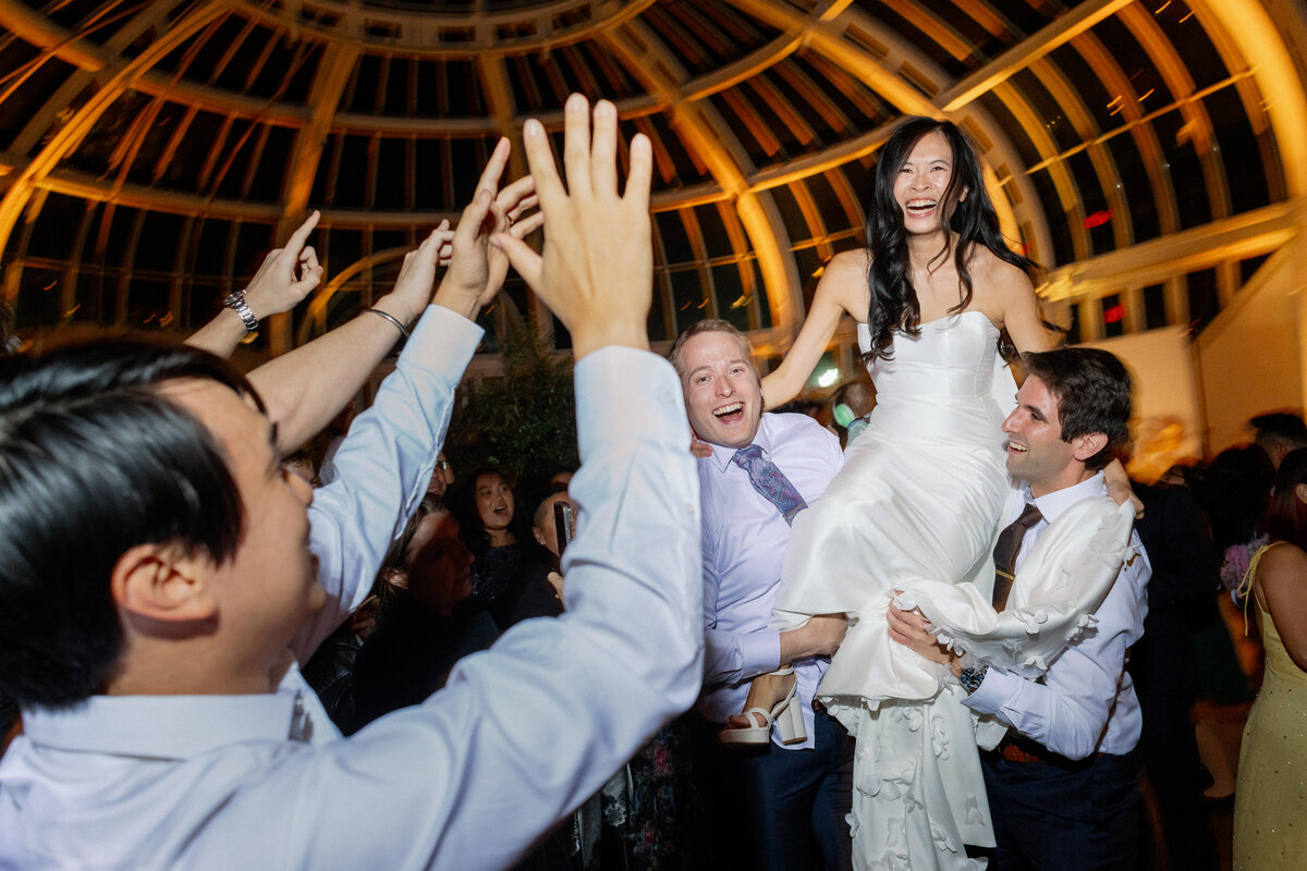 Brooklyn-Botantic-Garden-Wedding-Reception-Xiaoqi-Li-Photography-29