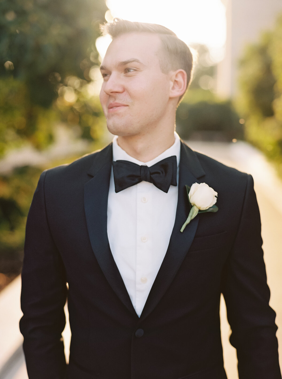 2021_08_07-Ariel-Pearl-Center-Wedding-Halle-Carter-Couples-Portraits-26