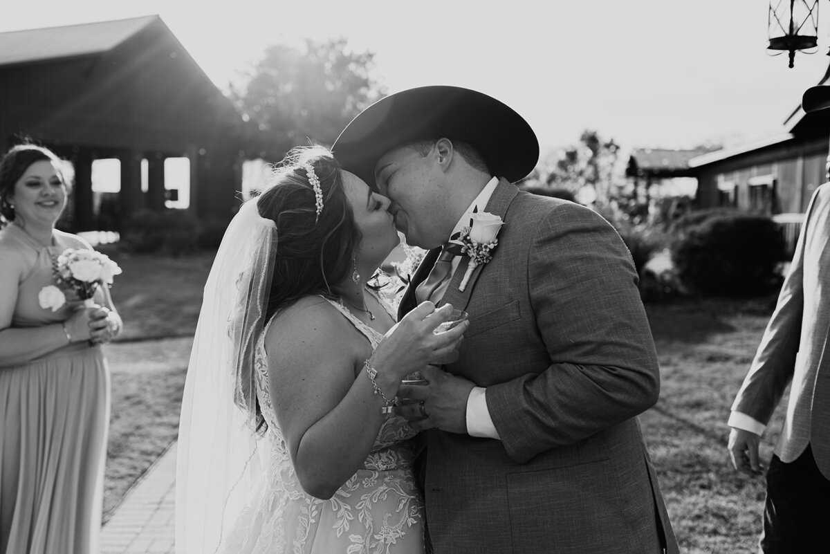 Erin_Marcin_Photography_Texas_Wedding_Photographer-8075