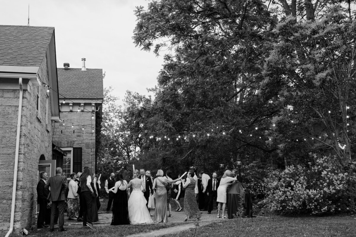 intimate-wedding-toronto-006