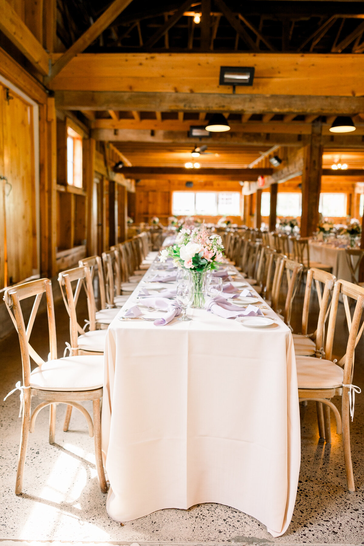 pastel-barn-wedding-reception