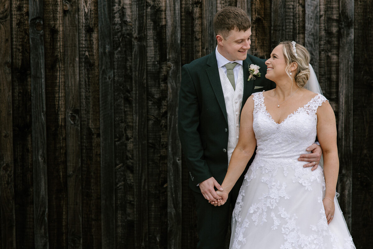 0373Sophie & Ross - Hazel Gap Barn - Dan Tomkins Photography-1